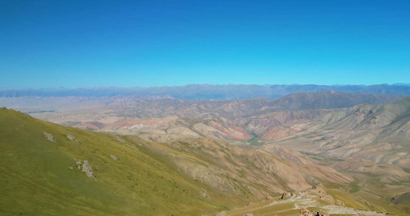 Horse riding tour Song Kul Lake