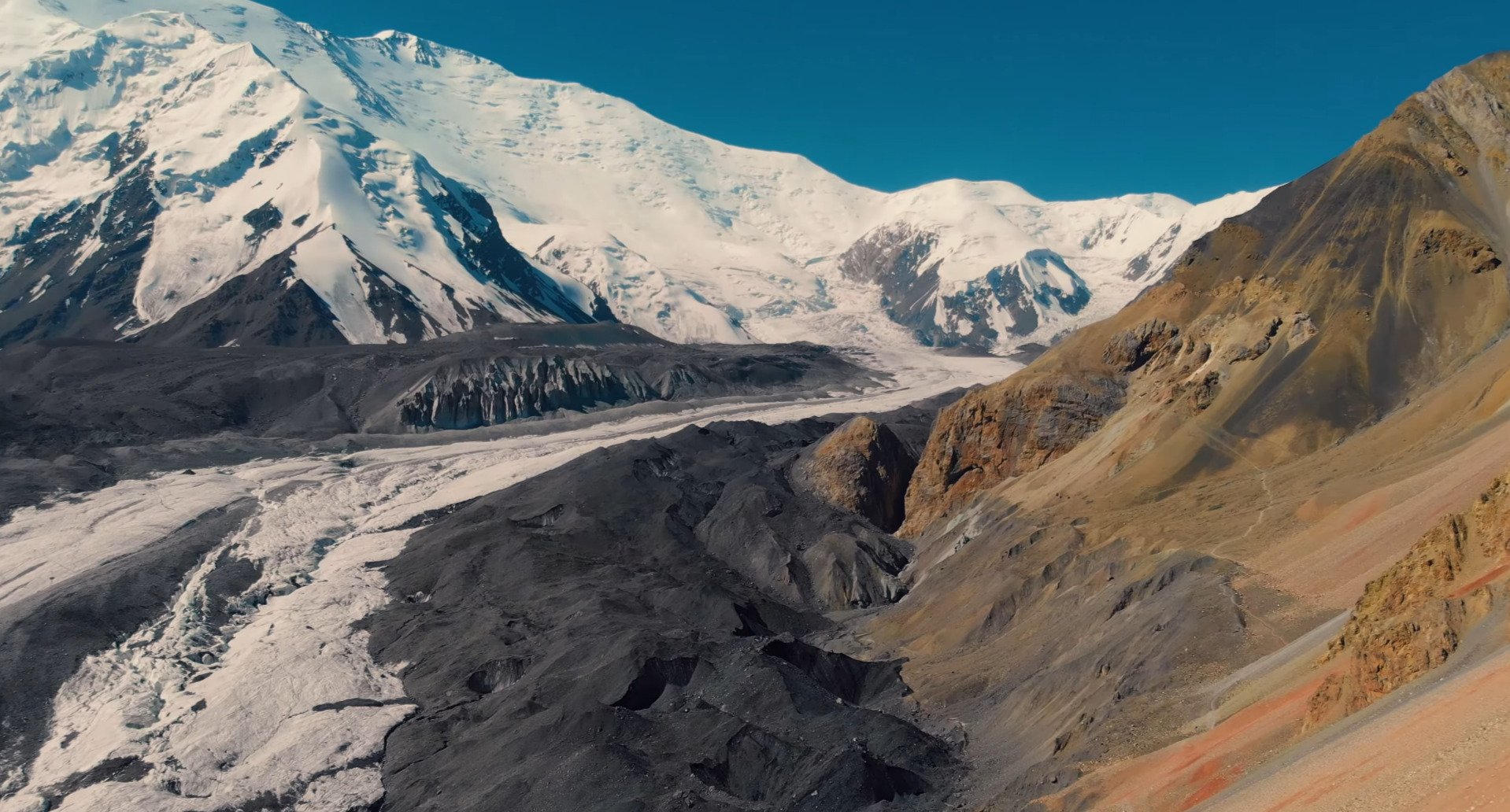 Lenin Peak Tours