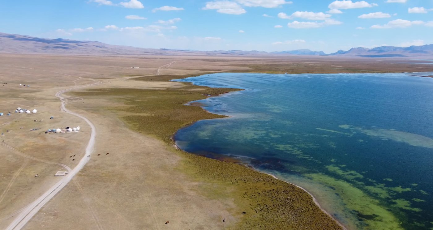 Son Kul Lake